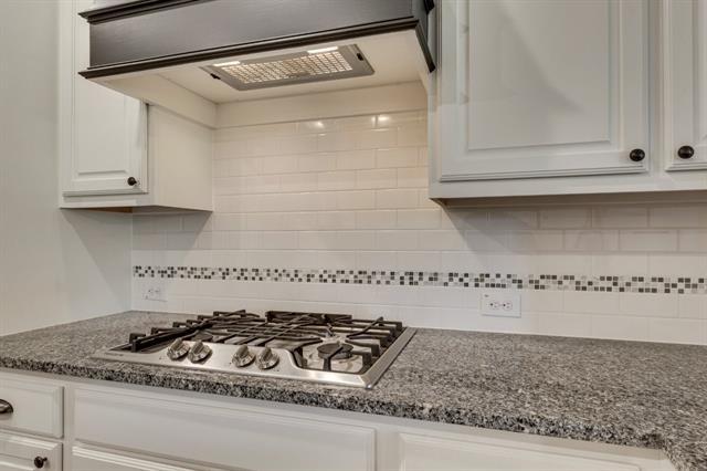 Building Photo - 3022 Maverick Dr