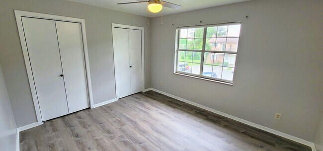 Building Photo - Lenoir City, 37772 - 2 Bedroom, 2 Full Bath, 1,000 square foot One-Level Condo SHORT TERM LEASE O...