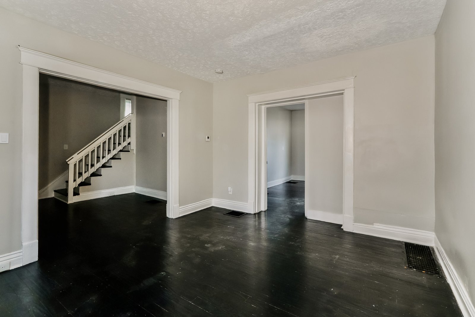 Building Photo - 1216 S 32nd St