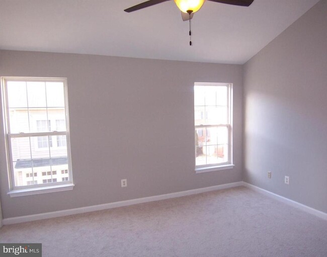 Building Photo - 12401 Benjamin Hill Ln