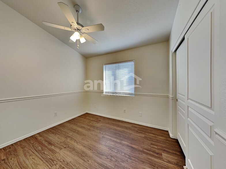 Building Photo - 2416 S 82nd Ave