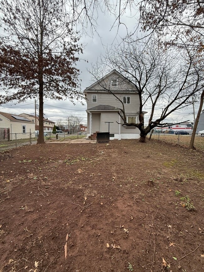 Building Photo - 255 N 1st Ave