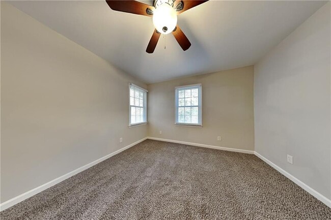 Building Photo - 139 Plantation Trce