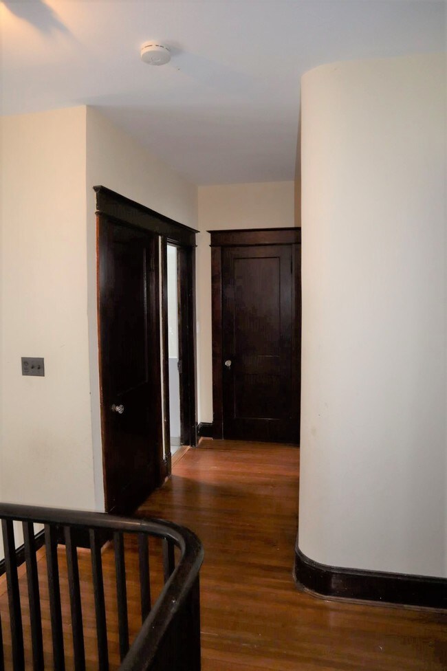 Building Photo - 1509 Gallatin St NW