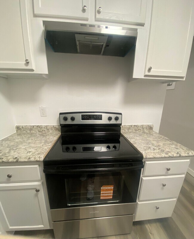 Floorplan - Cedar Crest Apartments