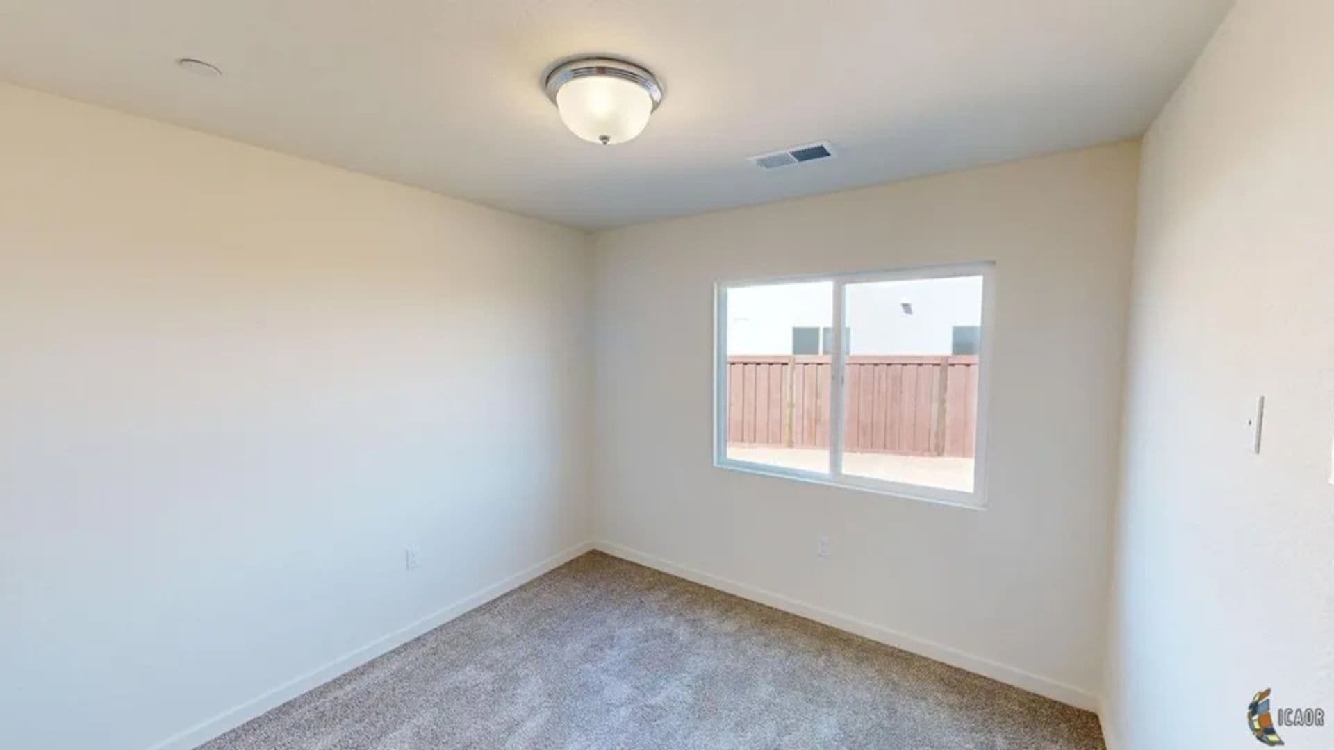 Building Photo - 2403 Dale Ct