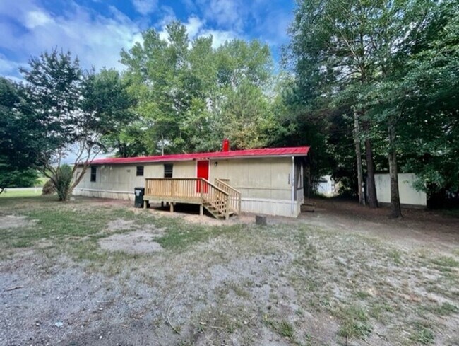 Building Photo - Adorable 2 bedroom 2 bath Moble Home located it Dallas