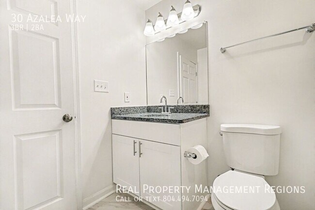 Building Photo - 30 Azalea Way