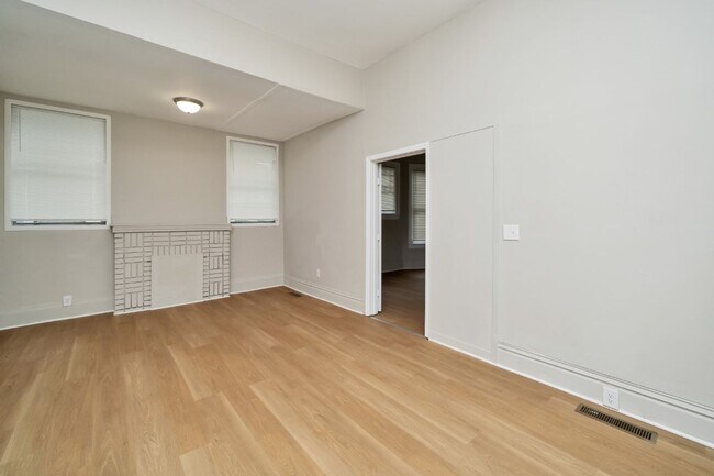 Building Photo - 1715 Berkley Ave