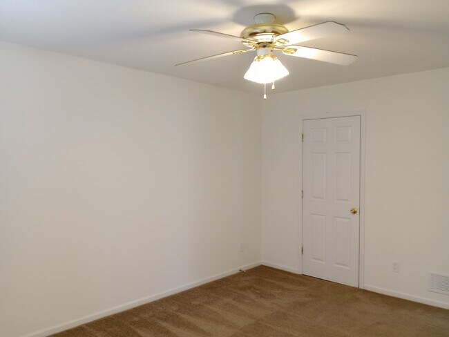 Building Photo - 1720-1722-1722 Juniper Dr