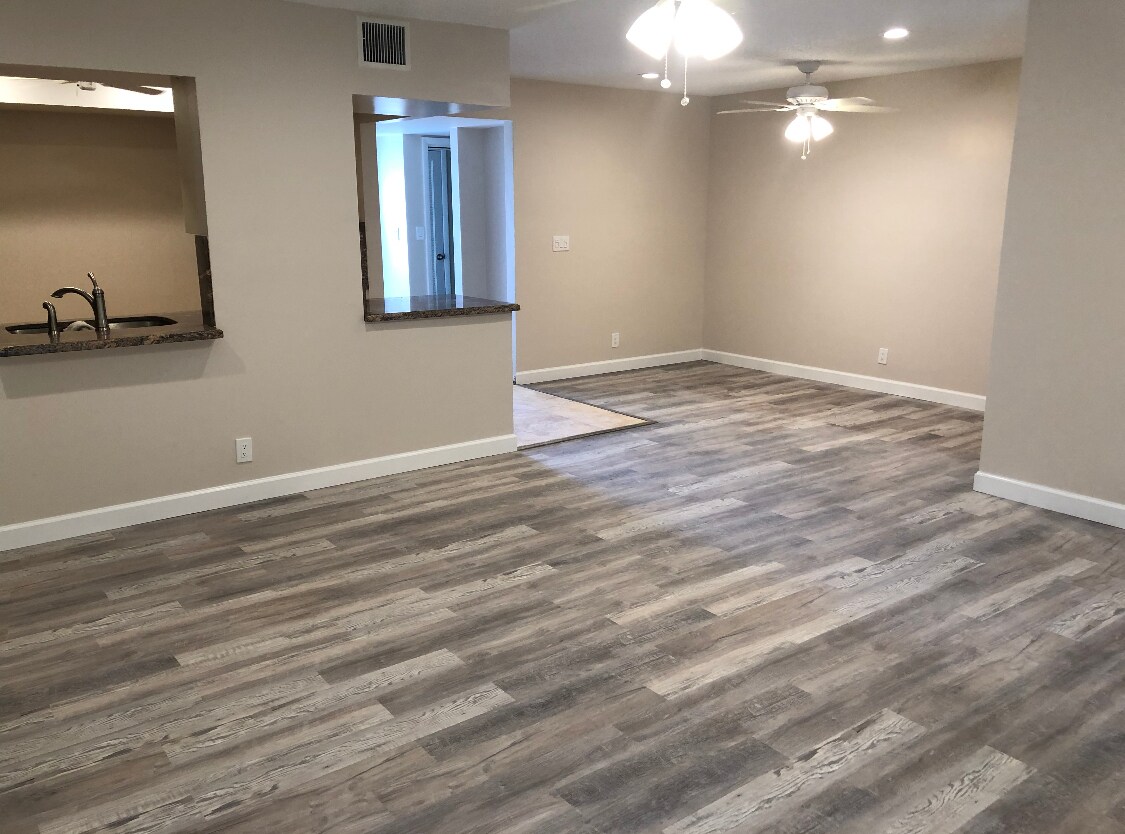 Building Photo - 1750 NE 39th Ct