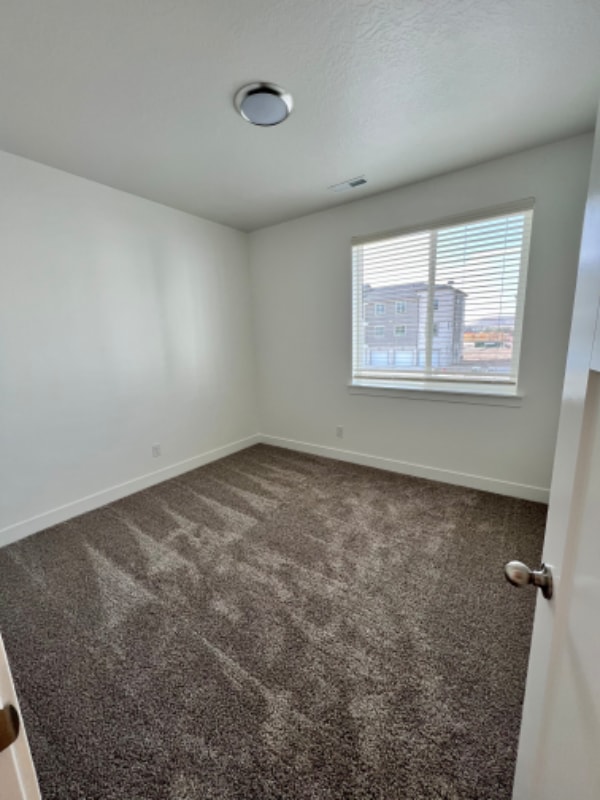Building Photo - 3364 Hardman Way