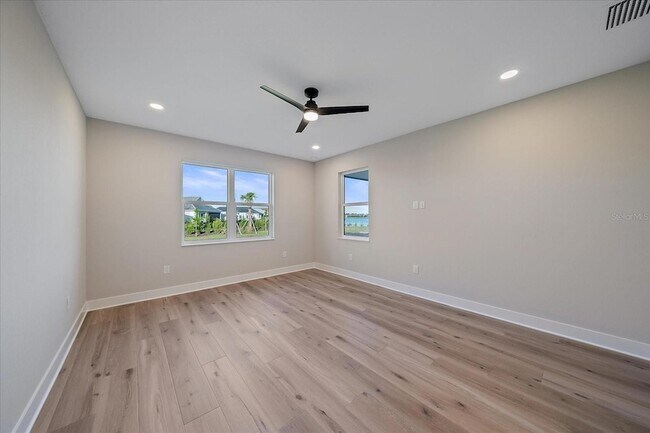 Building Photo - 8387 Windbound Ct