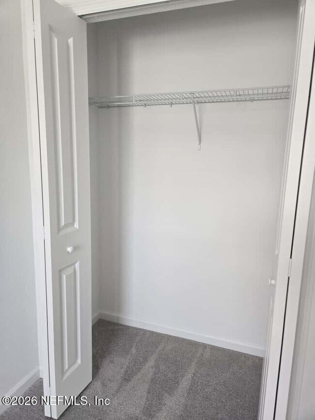 Building Photo - 198 Hubbard Bnd