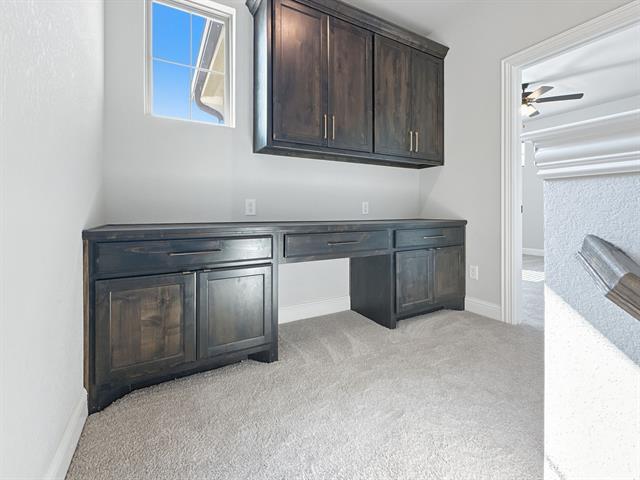 Building Photo - 9525 Thorncrown Ln