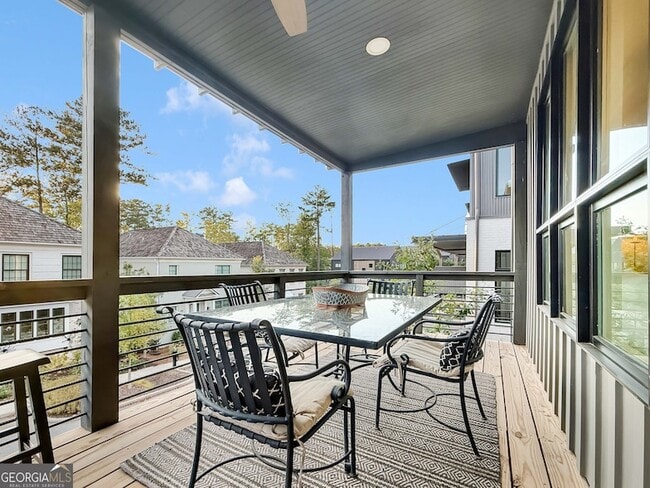 Building Photo - 10866 Serenbe Ln