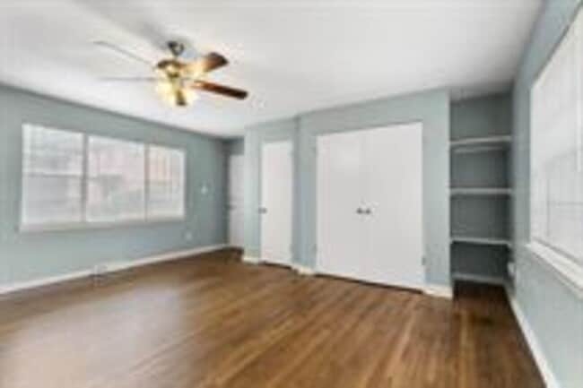 Building Photo - 4106 Clark Ave