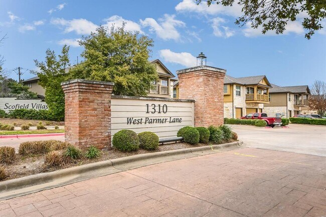 Building Photo - 1310 W Parmer Ln