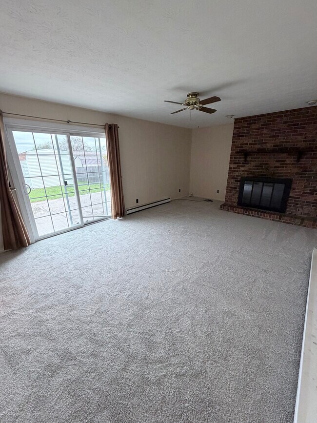 Building Photo - 1509 S Goyer Rd