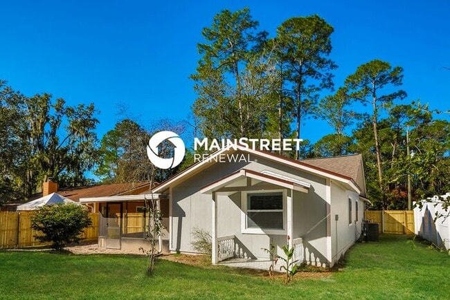 Building Photo - 3 Bedroom Pet-Friendly Home in JACKSONVILLE, FL with Main Street Renewal