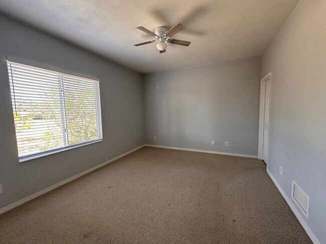 Building Photo - 2 Bedroom 2 Bath in Plantation Bay in Ormond Beach