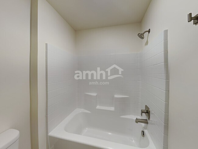 Building Photo - 6481 E Paseo Baranda