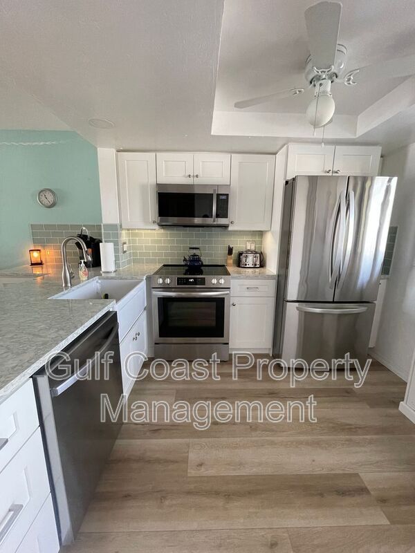 Building Photo - 25225 Rampart Blvd