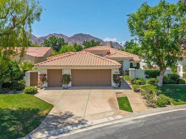 Building Photo - 57461 Spanish Hills Ln