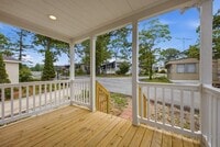 Building Photo - 84 Maple Path Ln