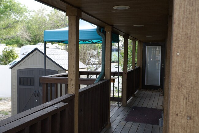 Building Photo - 7009 S I-35 Frontage Rd