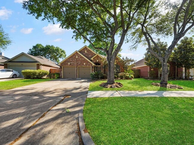 Primary Photo - 7211 Bethany Bay Dr