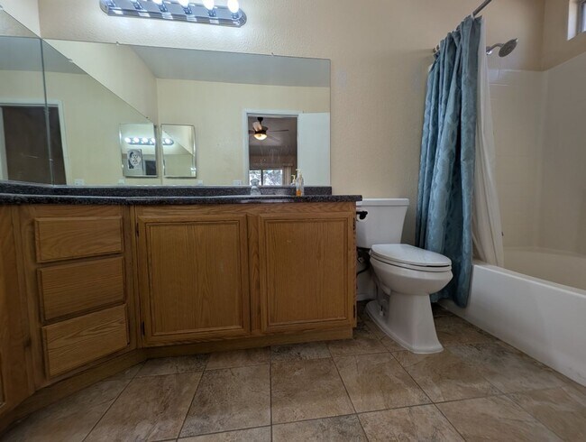 Building Photo - 8000 Revolver Ave