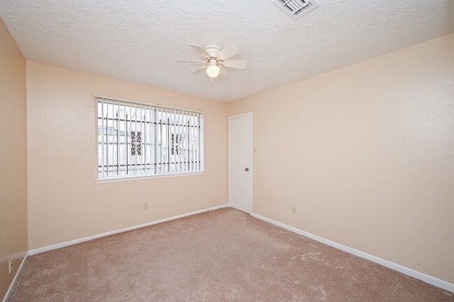 Building Photo - 7918 Chancel Dr