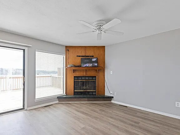 Building Photo - 241 Anchor Rd