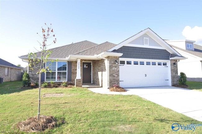 Building Photo - 2464 Bell Manor Dr SW