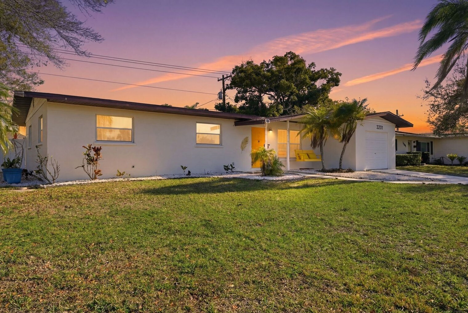 Building Photo - 3201 Southern Pkwy W