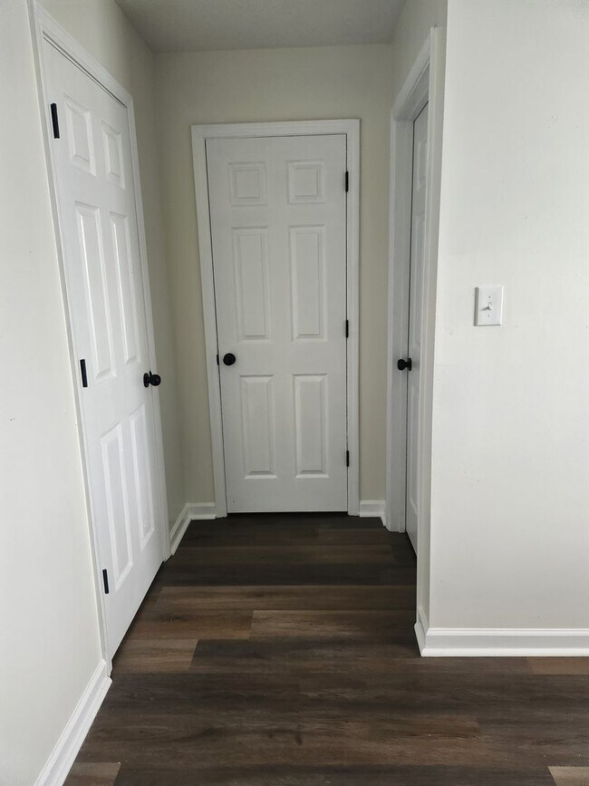 Building Photo - 106 Quail Ridge Cir