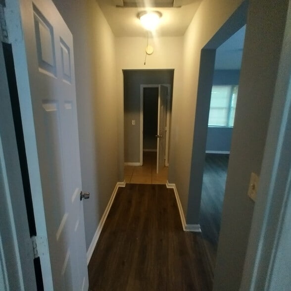 Building Photo - 957 Harwell St NW