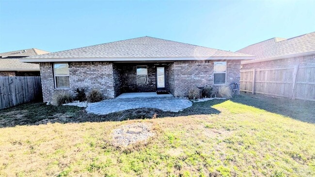 Building Photo - 4417 Fiske St