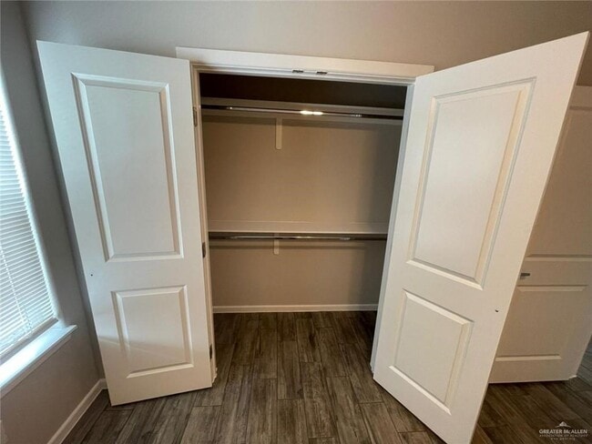 Building Photo - 13 Sandpiper Ave