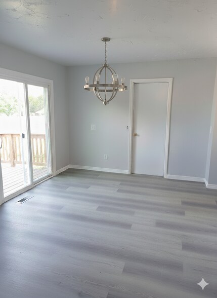 Dining Room - 960 E 2680 N