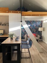 Building Photo - 845 N 9th Ave