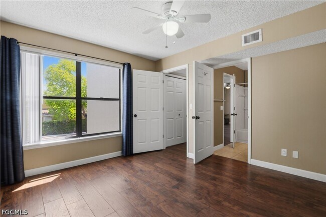Building Photo - 13605 Eagle Ridge Dr