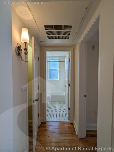 Building Photo - 3 Chauncy St