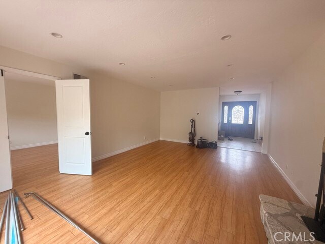 Building Photo - 28058 Braidwood Dr