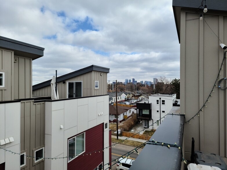 Building Photo - 1363 Knox Ct