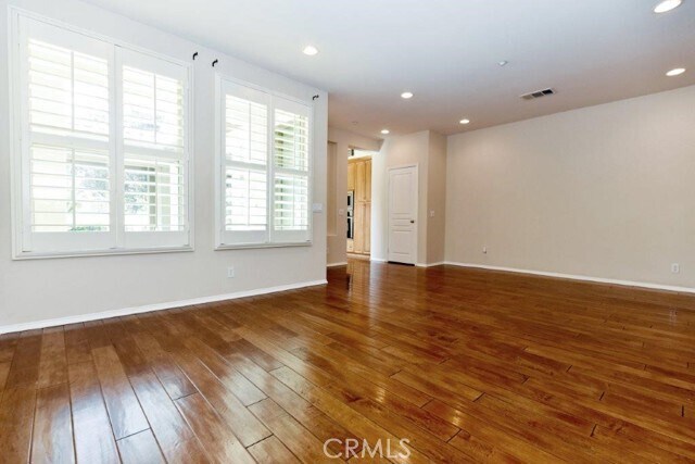 Building Photo - 127 Regal