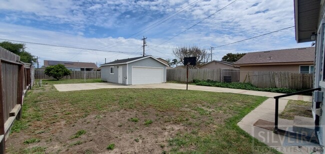 Building Photo - Cozy 2 bedroom 2 Bath home in Guadalupe