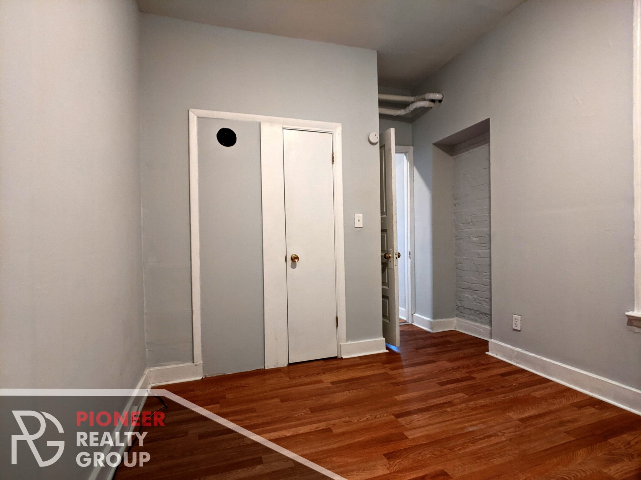 Building Photo - 3542 N Halsted St