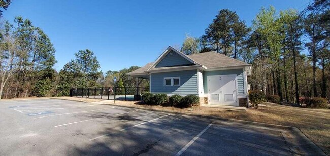 Building Photo - 2514 Norwood Park Crossing